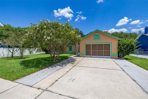 Casa en venta en Kissimmee, Florida, 3 dormitorios, 138.7 m2 № 1893608 - foto 3