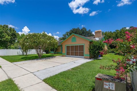 Casa en venta en Kissimmee, Florida, 3 dormitorios, 138.7 m2 № 1893608 - foto 9