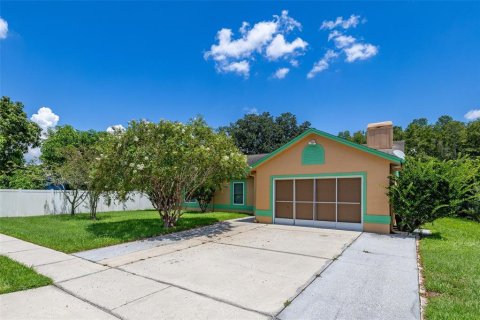 Casa en venta en Kissimmee, Florida, 3 dormitorios, 138.7 m2 № 1893608 - foto 2