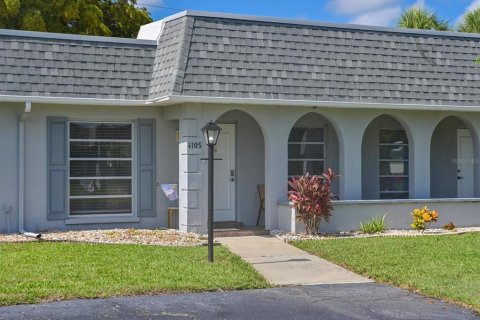 Condo à Bradenton, Floride, 2 chambres  № 2150149