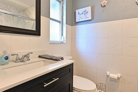 Copropriété à vendre à Bradenton, Floride: 2 chambres, 94.3 m2 № 2150149 - photo 23