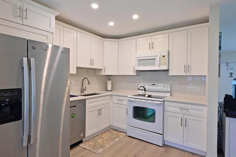 Copropriété à vendre à Bradenton, Floride: 2 chambres, 94.3 m2 № 2150149 - photo 16