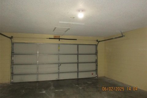 House in Orlando, Florida 4 bedrooms, 228.08 sq.m. № 1778254 - photo 12