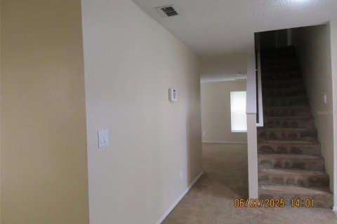 House in Orlando, Florida 4 bedrooms, 228.08 sq.m. № 1778254 - photo 4