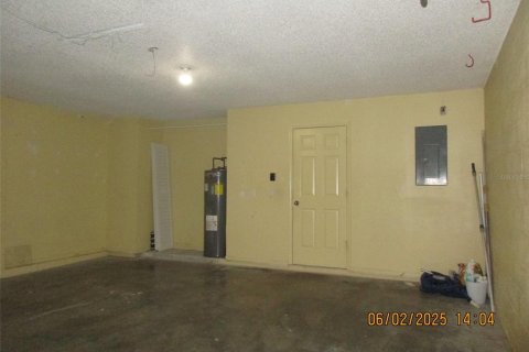 House in Orlando, Florida 4 bedrooms, 228.08 sq.m. № 1778254 - photo 13