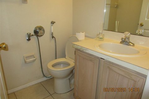 House in Orlando, Florida 4 bedrooms, 228.08 sq.m. № 1778254 - photo 11