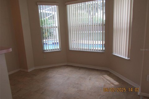 House in Orlando, Florida 4 bedrooms, 228.08 sq.m. № 1778254 - photo 7