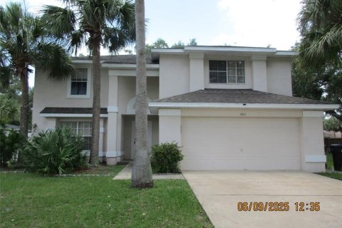 House in Orlando, Florida 4 bedrooms, 228.08 sq.m. № 1778254 - photo 1