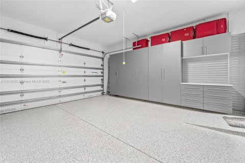 House in Delray Beach, Florida 3 bedrooms, 228.54 sq.m. № 1969682 - photo 30