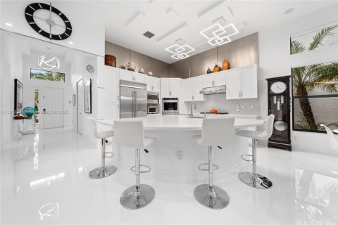 House in Delray Beach, Florida 3 bedrooms, 228.54 sq.m. № 1969682 - photo 8