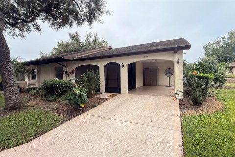 Condo à Sun City Center, Floride, 2 chambres  № 2406767