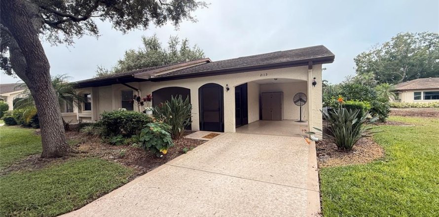 Condo à Sun City Center, Floride, 2 chambres  № 2406767
