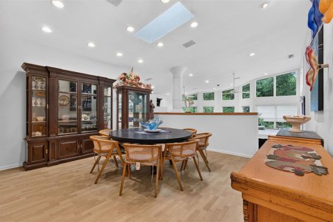 Villa ou maison à vendre à Gainesville, Floride: 6 chambres, 431.16 m2 № 2436778 - photo 24