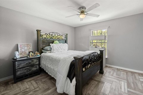 Casa en venta en Ocklawaha, Florida, 3 dormitorios, 196.02 m2 № 2096568 - foto 25