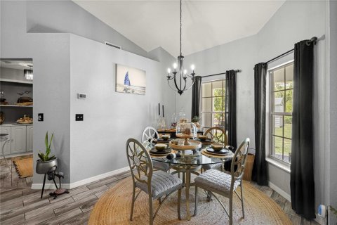 Casa en venta en Ocklawaha, Florida, 3 dormitorios, 196.02 m2 № 2096568 - foto 12