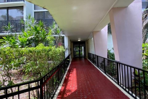 Condo in Sunny Isles Beach, Florida, 1 bedroom  № 1788905 - photo 4