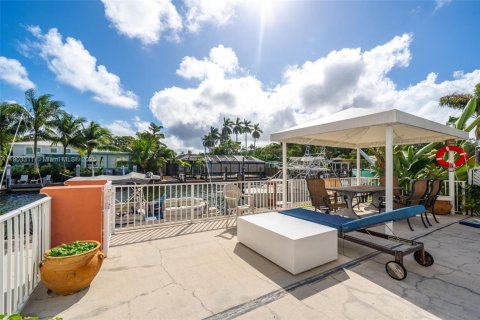 Copropriété à louer à Miami Shores, Floride: 2 chambres, 136.1 m2 № 1954733 - photo 18