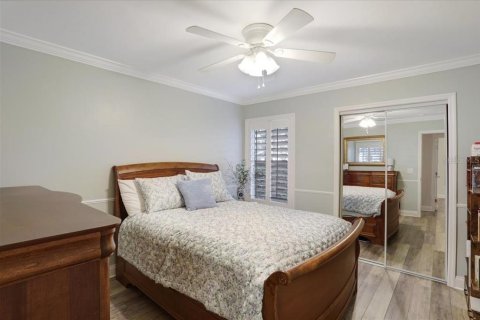 House in Gainesville, Florida 5 bedrooms, 273.69 sq.m. № 1851479 - photo 25