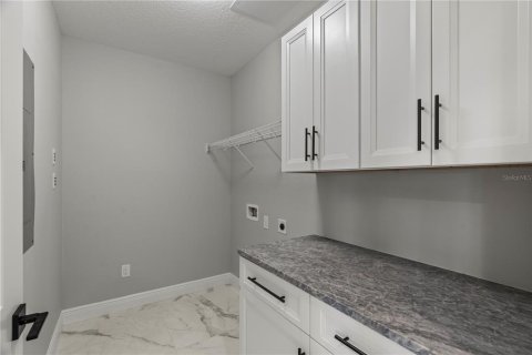 Купить кондоминиум в Клируотер, Флорида 8 комнат, 256.41м2, № 731219 - фото 21
