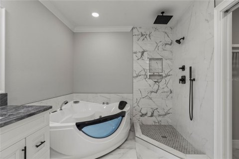 Купить кондоминиум в Клируотер, Флорида 8 комнат, 256.41м2, № 731219 - фото 14