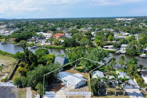 Купить виллу или дом в Сарасота, Флорида 7 комнат, 146.6м2, № 2217002 - фото 3