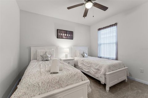 House in Davenport, Florida 5 bedrooms, 258.64 sq.m. № 1916416 - photo 21