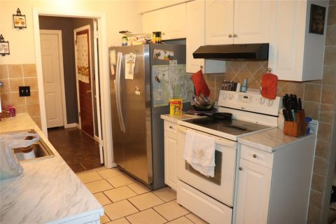 House in Beverly Hills, Florida 2 bedrooms, 86.96 sq.m. № 1761463 - photo 18