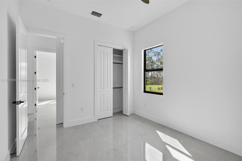 House in Punta Gorda, Florida 3 bedrooms, 172.43 sq.m. № 1847747 - photo 22