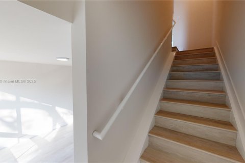 Снять в аренду кондоминиум в Майами, Флорида 2 спальни, 118.26м2, № 1964893 - фото 7