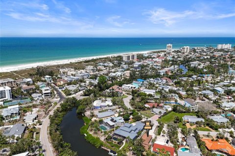 Купить виллу или дом в Сарасота, Флорида 3 комнаты, 120.96м2, № 1757307 - фото 10