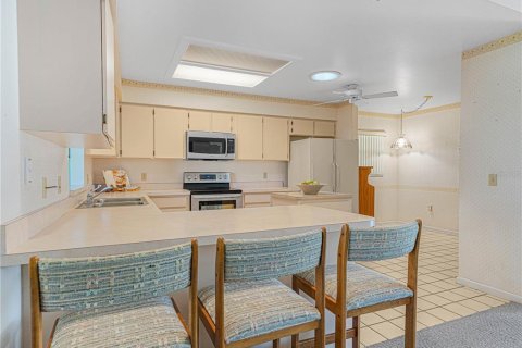 Casa en venta en Lakeland, Florida, 2 dormitorios, 145.02 m2 № 2387743 - foto 5