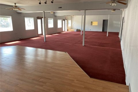 Commercial property in Tampa, Florida 622.45 sq.m. № 2204629 - photo 24