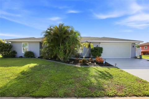 House in North Port, Florida 3 bedrooms, 137.03 sq.m. № 2133876