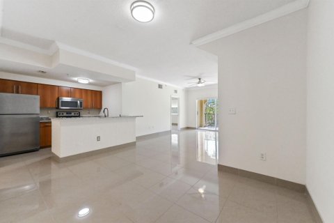 Купить кондоминиум в Корал-Спрингс, Флорида 6 комнат, 122.17м2, № 2342916 - фото 3