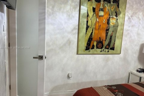 Touwnhouse à louer à Miami, Floride: 3 chambres, 147.9 m2 № 1998320 - photo 12