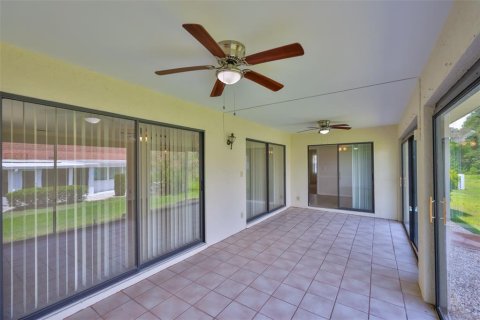 Casa en venta en Sun City Center, Florida, 2 dormitorios, 172.52 m2 № 1884260 - foto 11