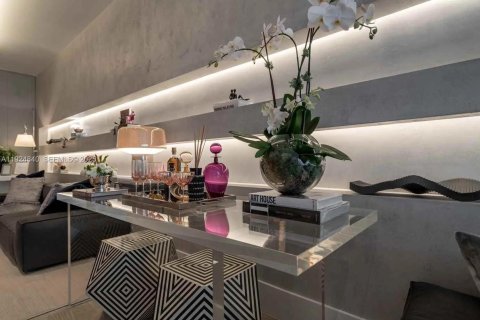 Condo in Surfside, Florida, 3 bedrooms  № 1983083 - photo 6