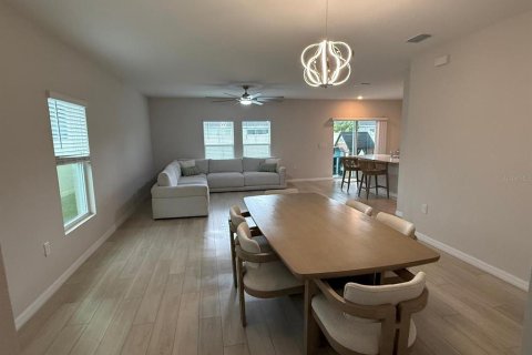 Villa ou maison à louer à Wesley Chapel, Floride: 5 chambres, 229.56 m2 № 2337330 - photo 20