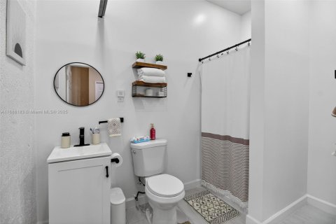 Снять в аренду виллу или дом в Хомстед, Флорида 5 спален, 254.74м2, № 2019872 - фото 27