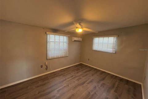 House in Sun City Center, Florida 1 bedroom, 77.48 sq.m. № 2398811 - photo 14