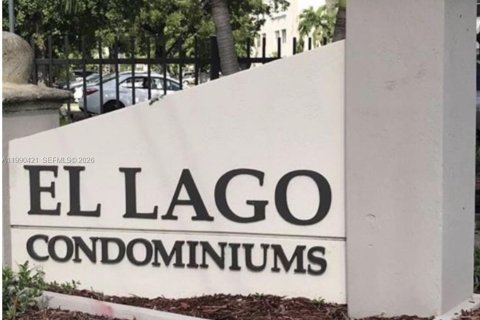 Кондоминиум с 1 спальней в Майами, Флорида № 2052166