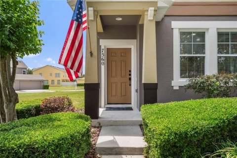 Townhouse in Windermere, Florida 4 bedrooms, 176.98 sq.m. № 2119785