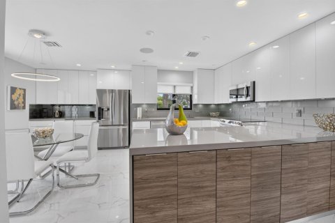 Condominio en venta en Delray Beach, Florida, 2 dormitorios, 160.54 m2 № 2181939 - foto 16