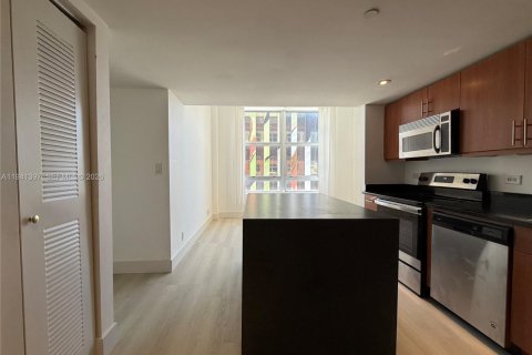 Copropriété à vendre à Miami, Floride: 2 chambres, 77.67 m2 № 1998690 - photo 7