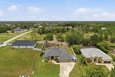 House in Spring Hill, Florida 3 bedrooms, 182.09 sq.m. № 2259423 - photo 26