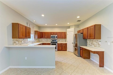 House in Palmetto, Florida 4 bedrooms, 270.25 sq.m. № 1907751 - photo 12