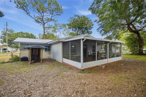 House in Ocala, Florida 3 bedrooms, 130.81 sq.m. № 2156993 - photo 27