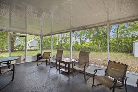 House in Ocala, Florida 3 bedrooms, 130.81 sq.m. № 2156993 - photo 25