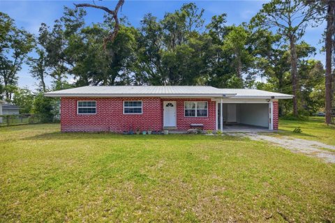 House in Ocala, Florida 3 bedrooms, 130.81 sq.m. № 2156993