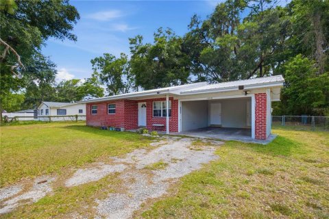 House in Ocala, Florida 3 bedrooms, 130.81 sq.m. № 2156993 - photo 3